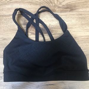 Lululemon sports bra